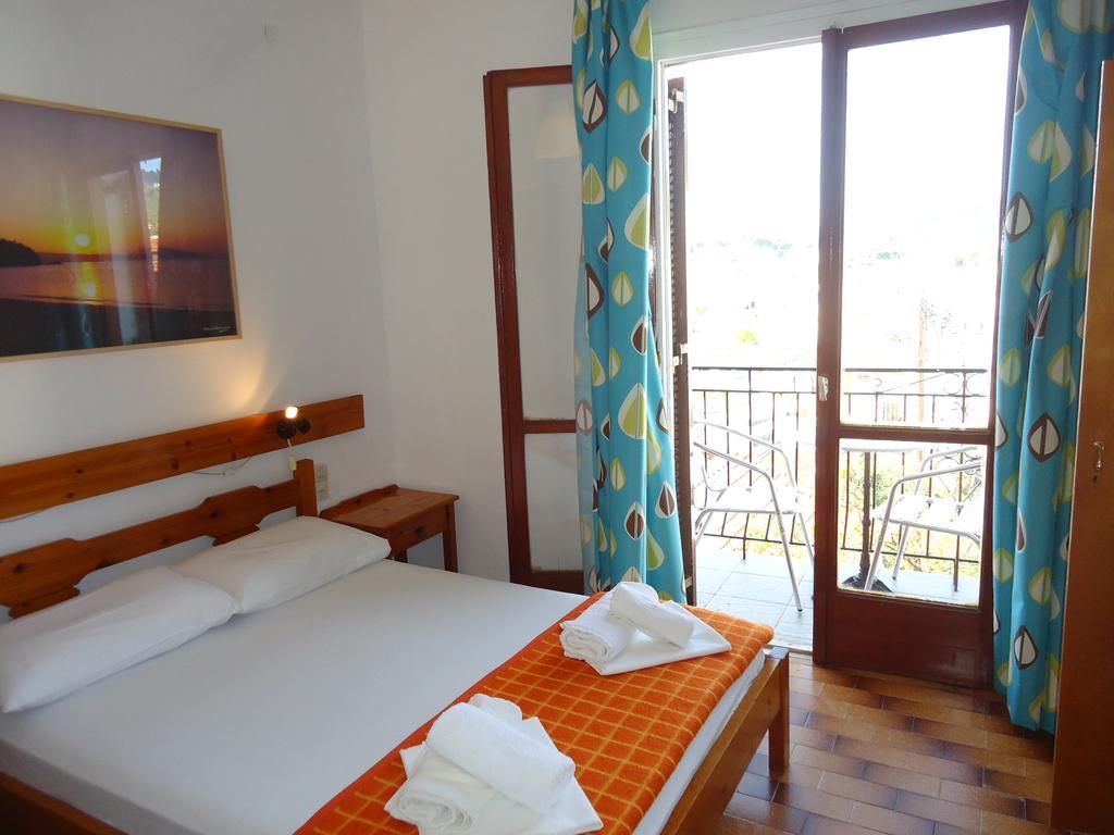 Pension Margarita Skiathos Exterior foto