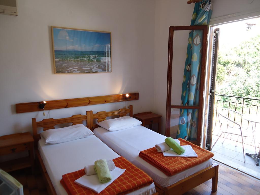 Pension Margarita Skiathos Exterior foto